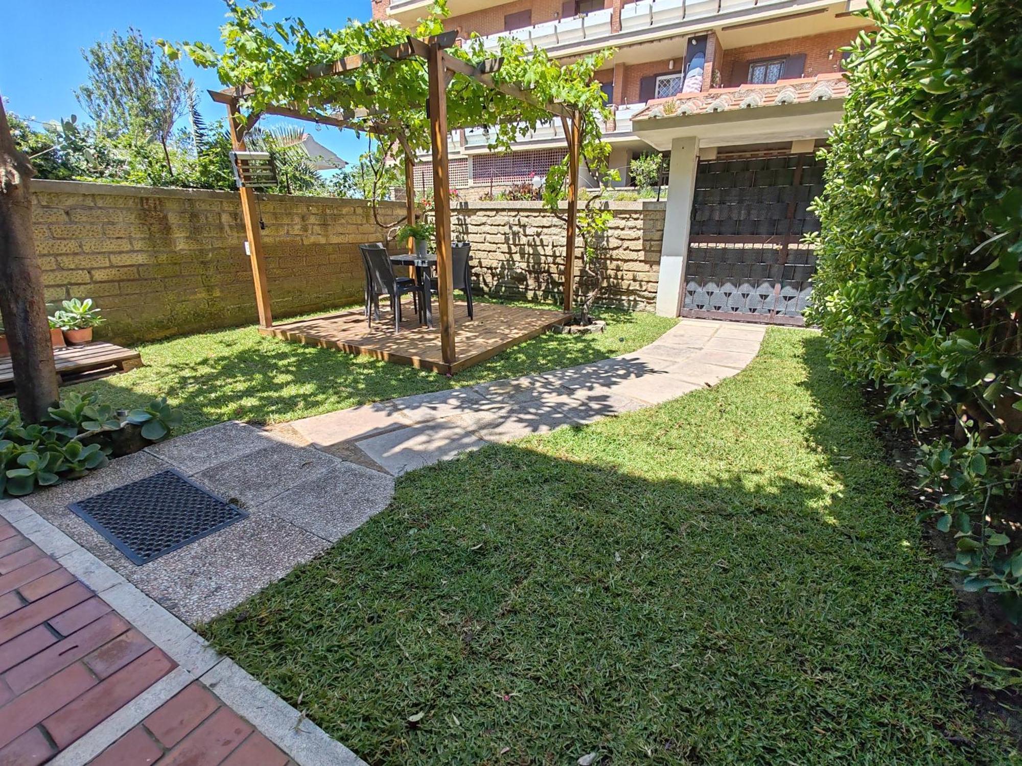 Ostia Home Luaran gambar
